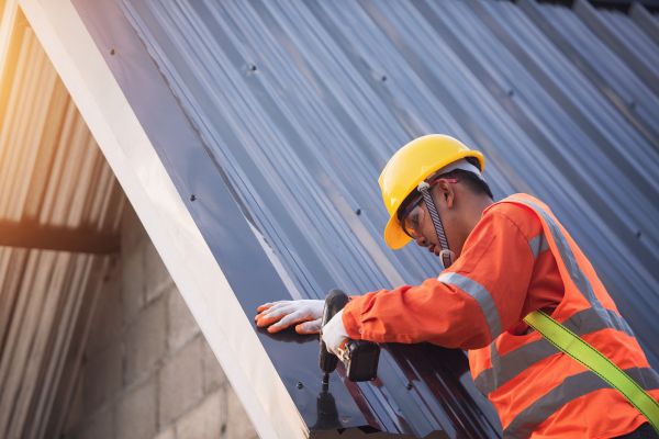 Metal Roof Leak Repair in Manchester