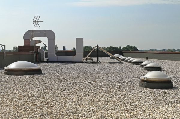 Tar And Gravel Roof Service in Manchester