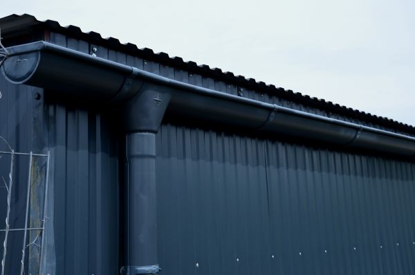 Metal Sheeting Installation in Manchester